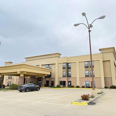 Surestay By Best Western Forsyth Decatur Extérieur photo