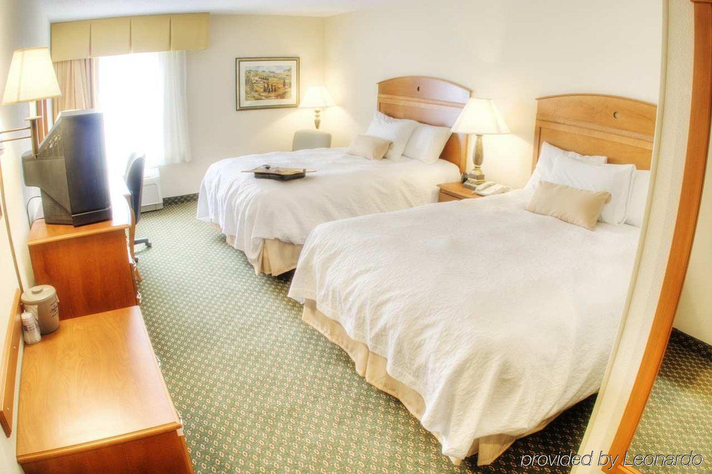 Surestay By Best Western Forsyth Decatur Chambre photo