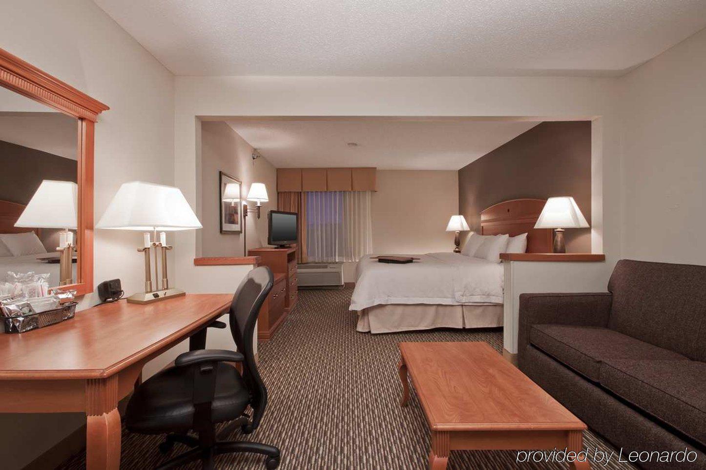 Surestay By Best Western Forsyth Decatur Extérieur photo