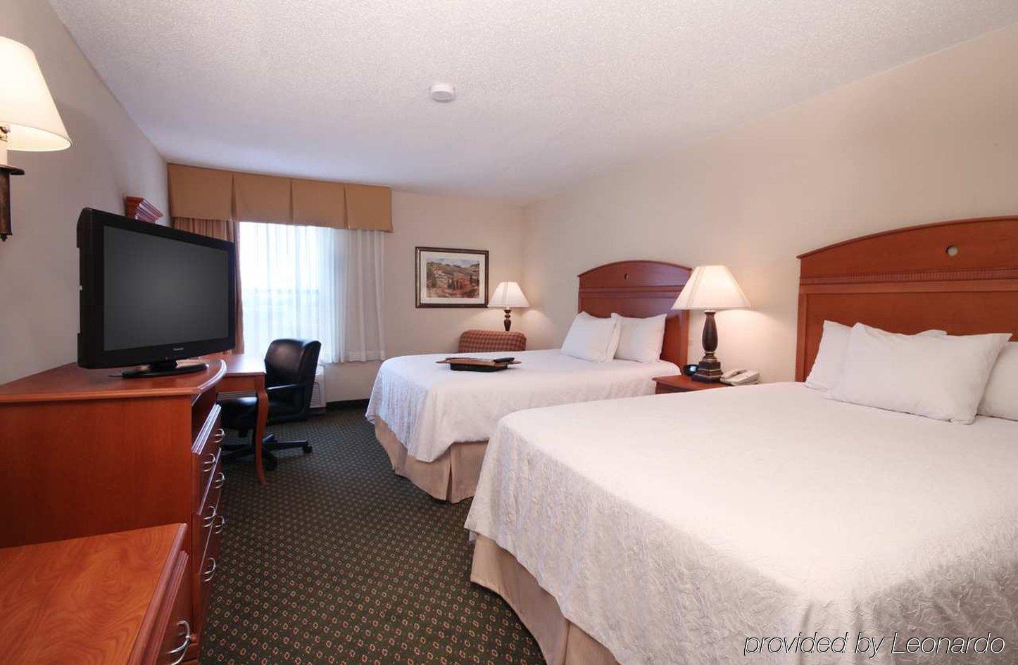 Surestay By Best Western Forsyth Decatur Chambre photo