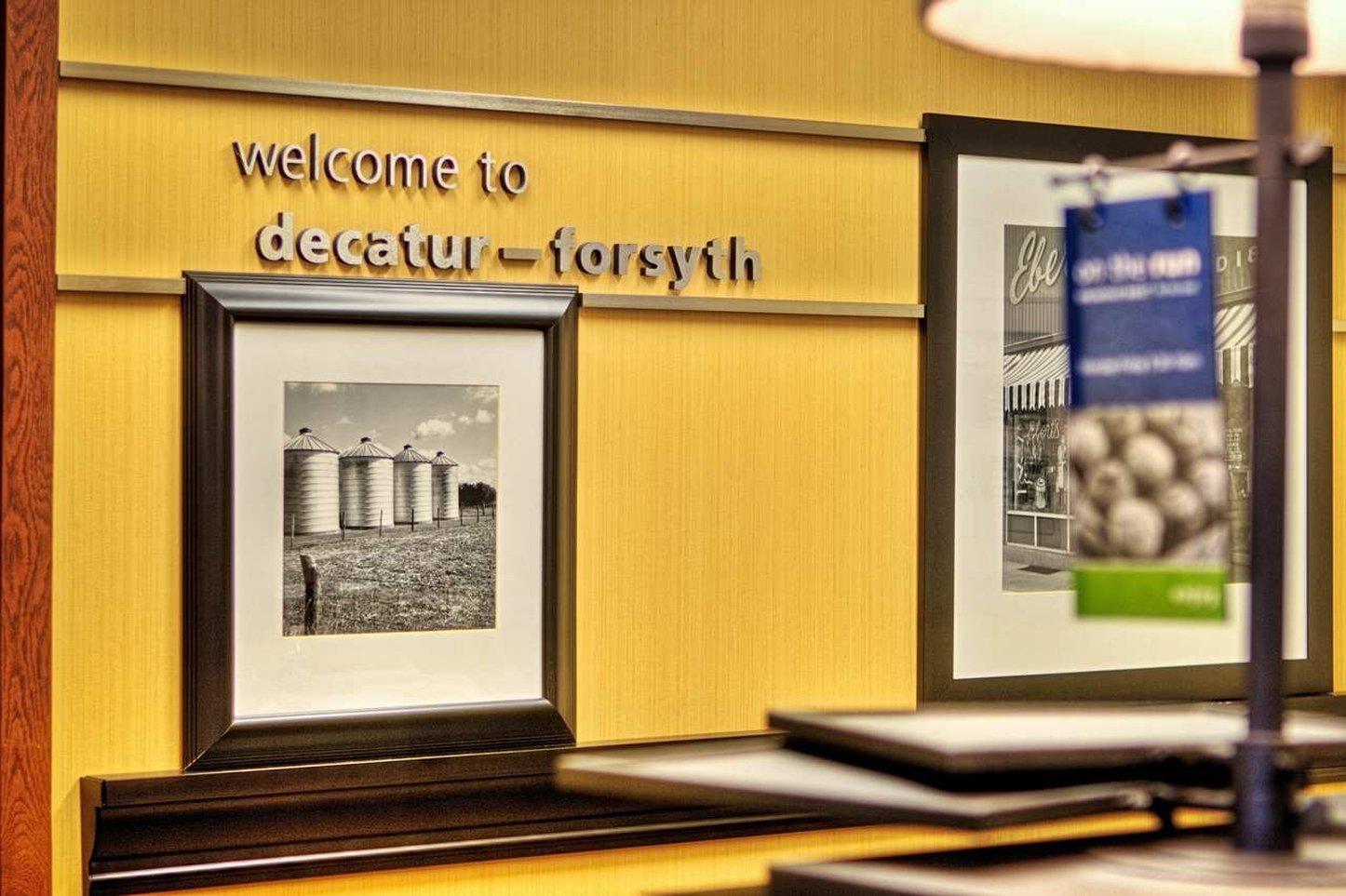 Surestay By Best Western Forsyth Decatur Extérieur photo